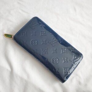 Authentic Louis Vuitton Zippy Vernis Leather Monogram Wallet Cardholders